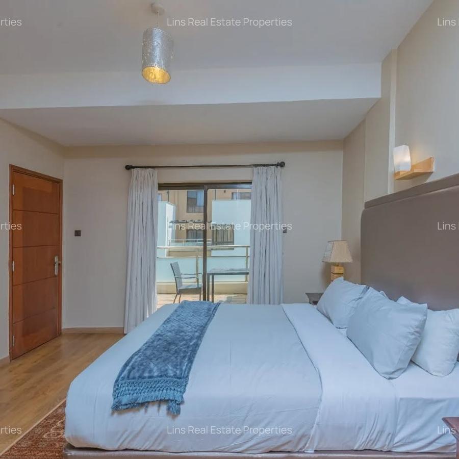 Serviced 1 Bed Apartment with En Suite in Lavington - 4