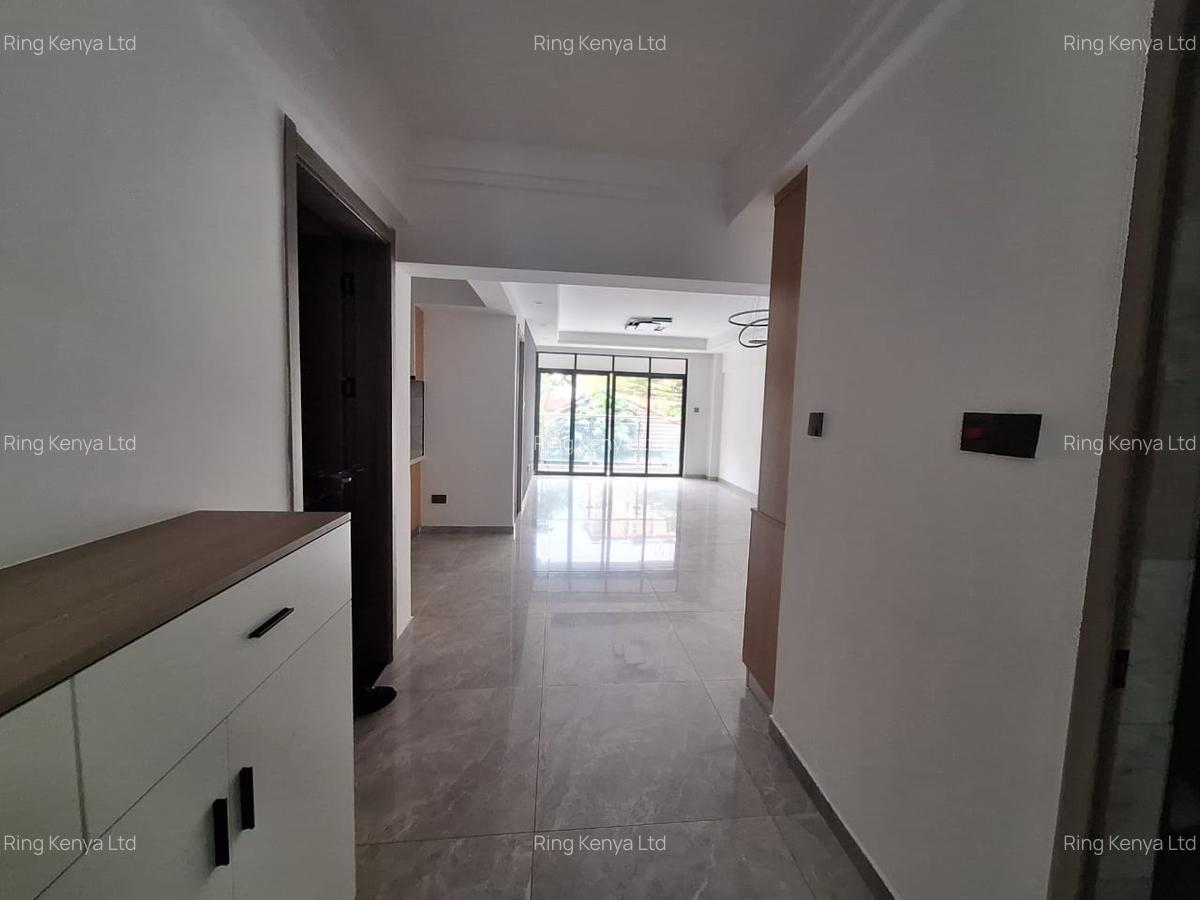 2 Bed Apartment with En Suite in Kilimani - 8