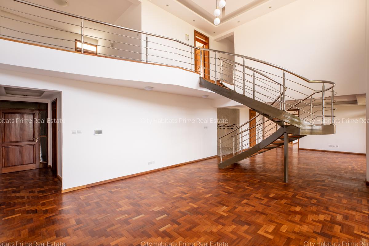 5 Bed Apartment with En Suite in Westlands Area - 1