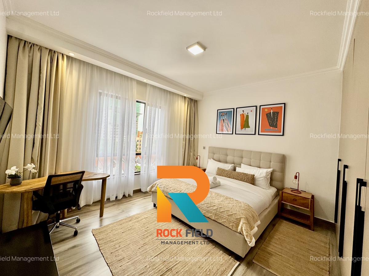 Serviced 2 Bed Apartment with En Suite in Brookside - 15