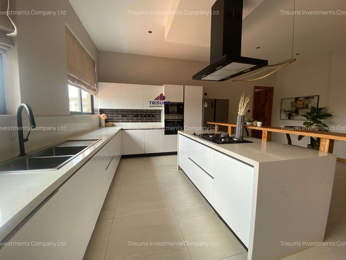 4 Bed Apartment with En Suite in Loresho - 3