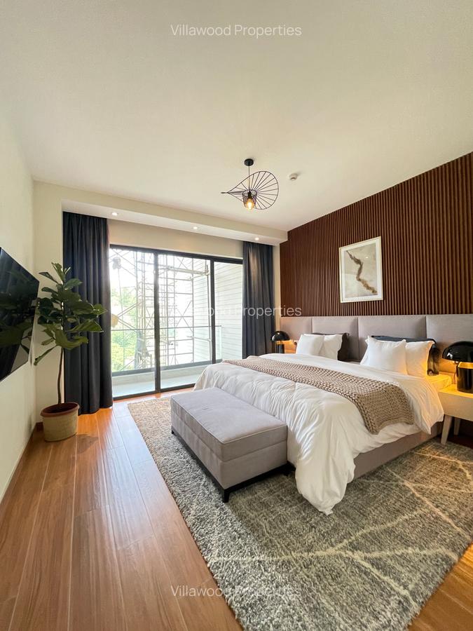 3 Bed Apartment with En Suite in Riverside - 8