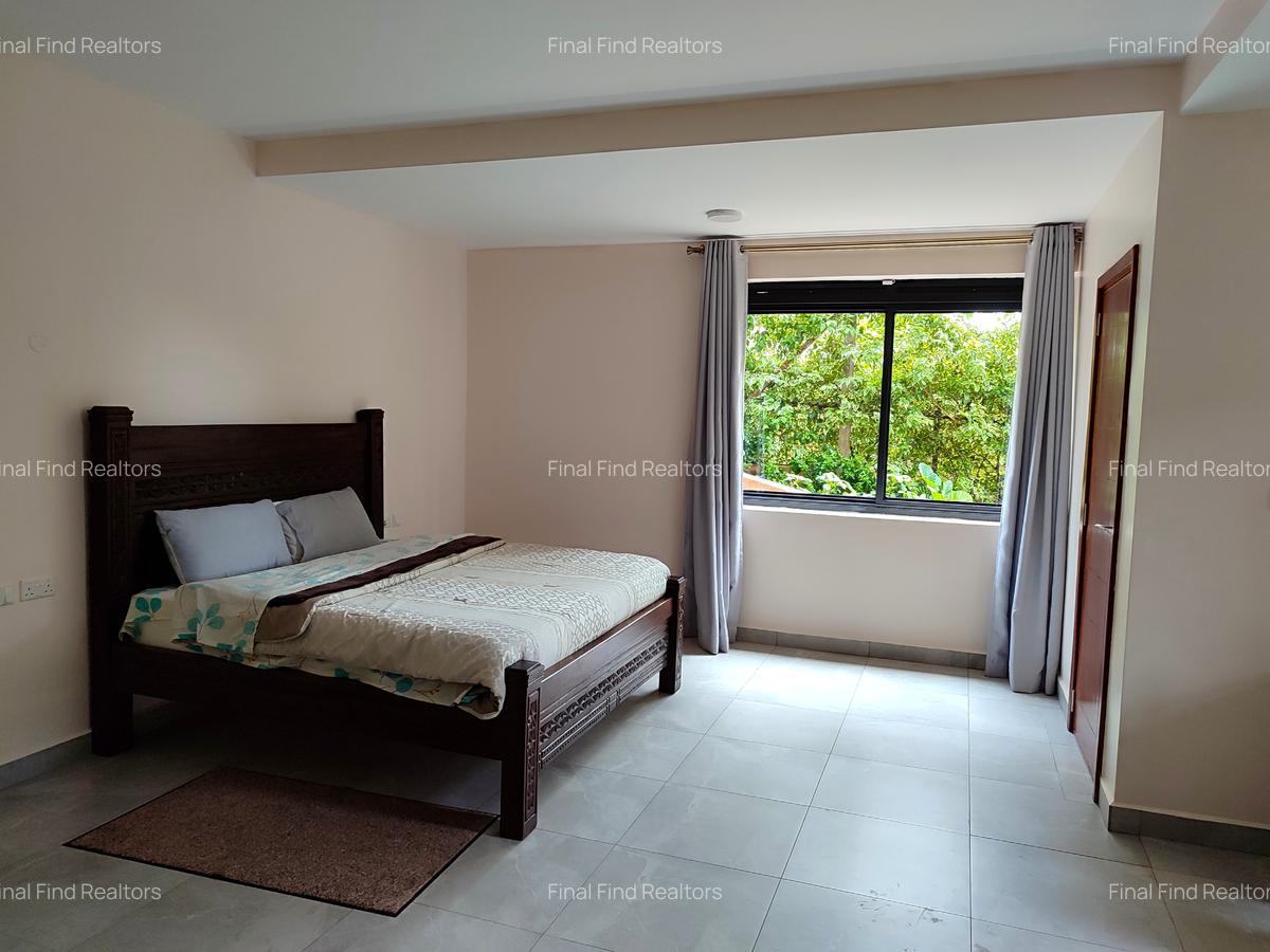 7 Bed House with En Suite in Ruiru - 5