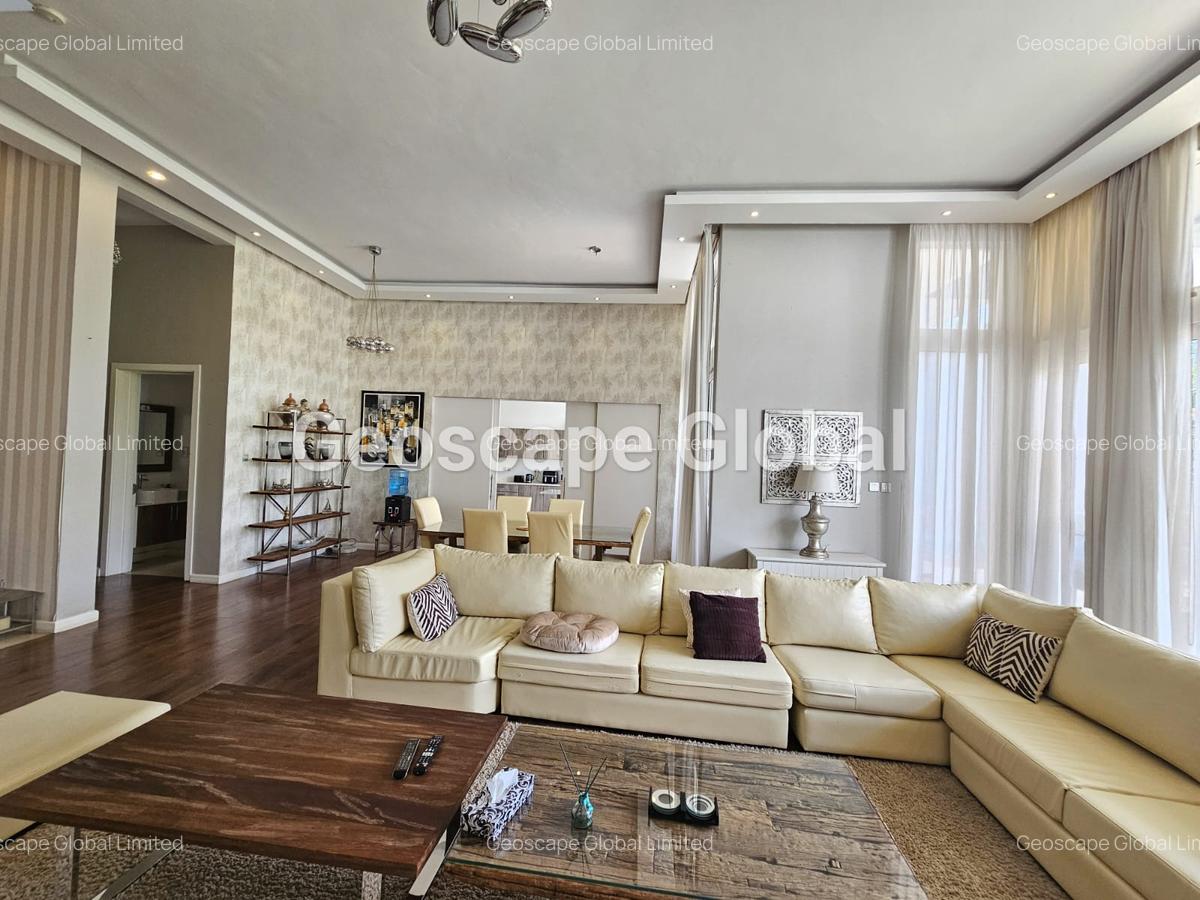 4 Bed Townhouse with En Suite in Westlands Area - 12
