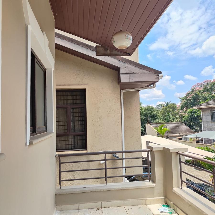 5 Bed Townhouse with En Suite at Convent Drive - 17