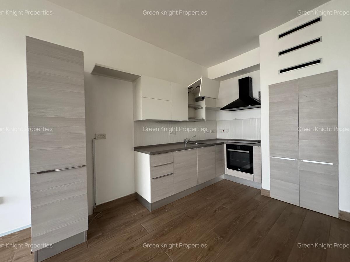 Serviced 2 Bed Apartment with En Suite in Westlands Area - 2