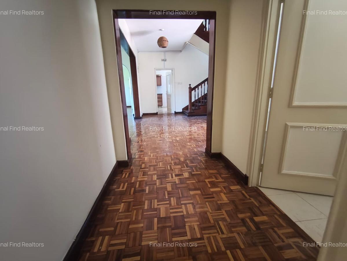 5 Bed House with Staff Quarters in Runda - 7