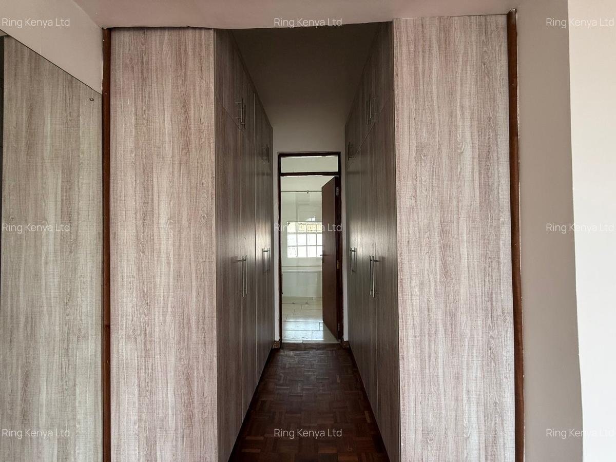 5 Bed Apartment with En Suite in Kileleshwa - 11