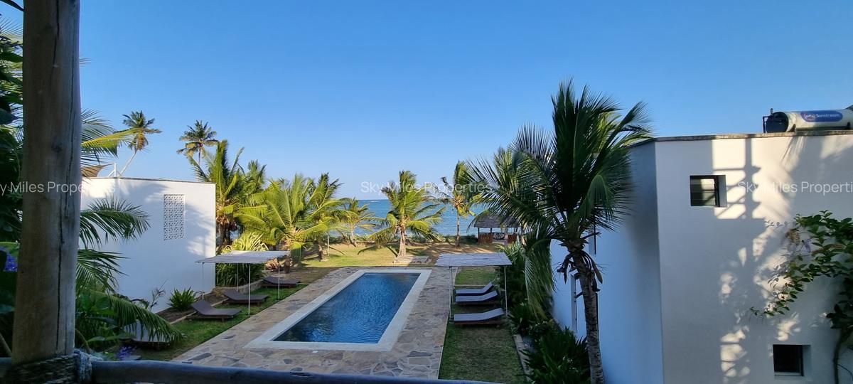 Serviced 2 Bed Apartment with En Suite at Kikambala - 15