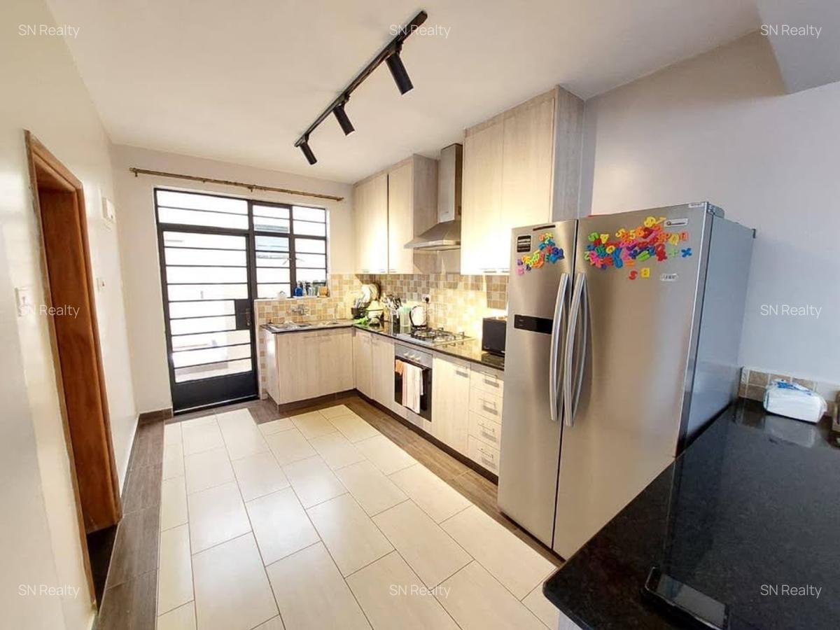 4 Bed Townhouse with En Suite in Kiambu Road - 8