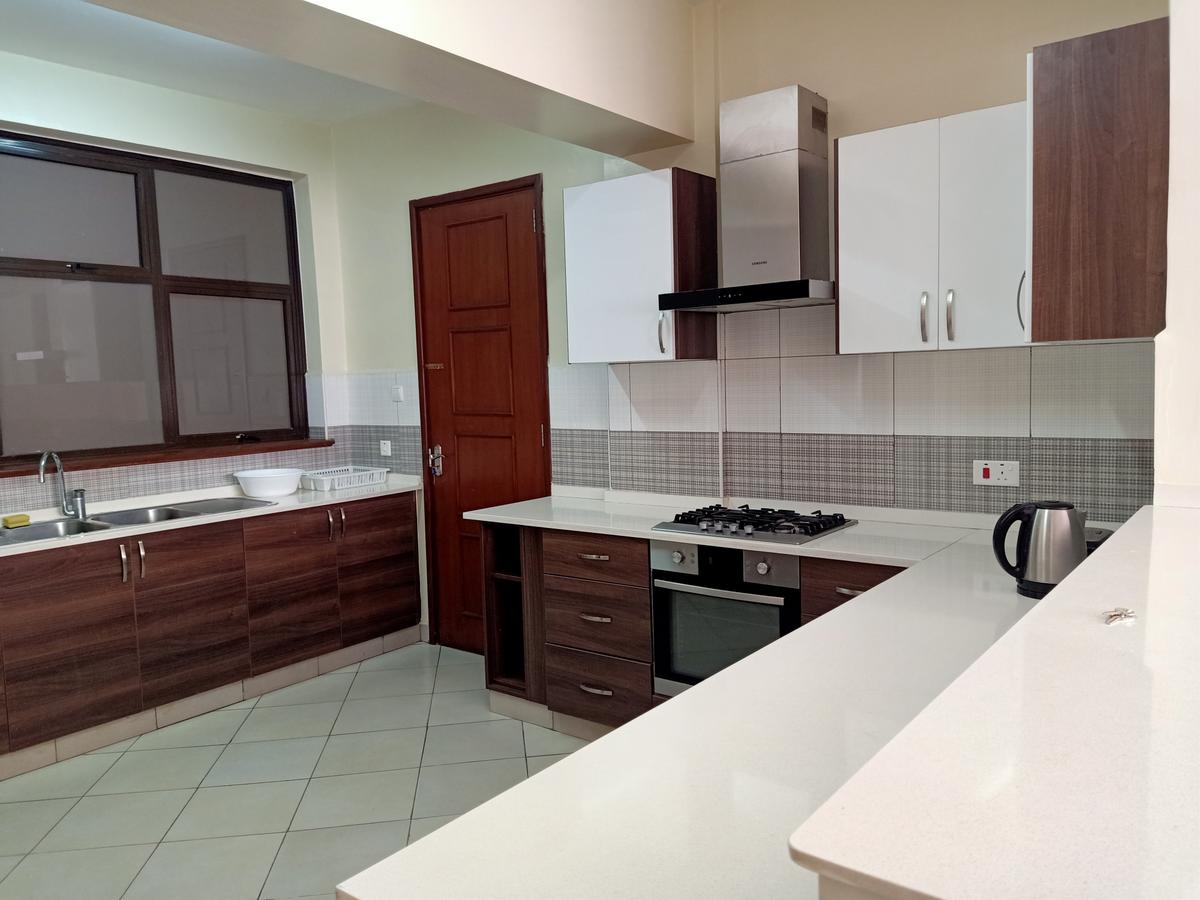 Furnished 2 Bed Apartment with En Suite at Mpaka Road - 5