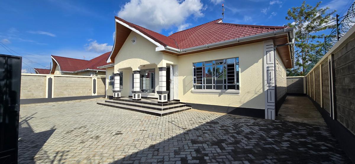 3 Bed House with En Suite at Mugutha - 1