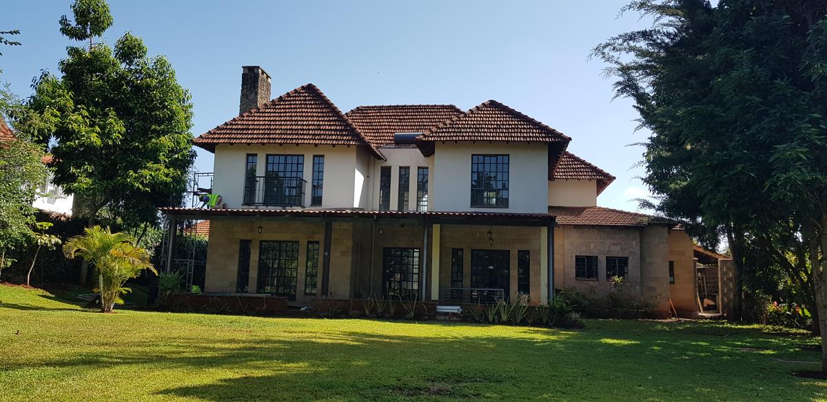 5 Bed House with En Suite at Runda Road - 7