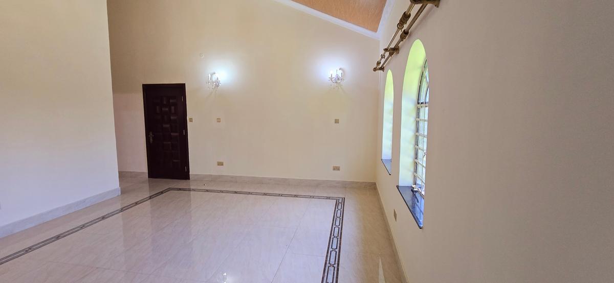 Commercial Property with Service Charge Included at Runda Grove - 13