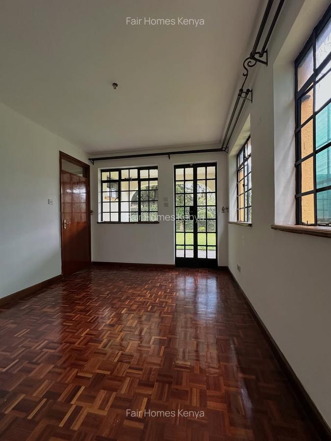 4 Bed House with En Suite at Lavington Mall - 6