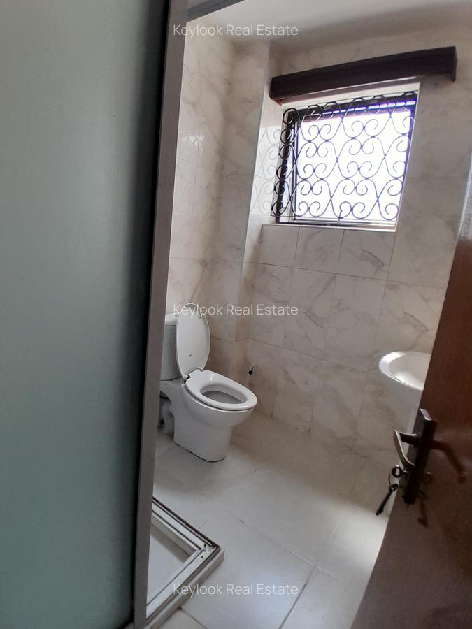 5 Bed Townhouse with En Suite at Elegeyo Marakwet Road - 6