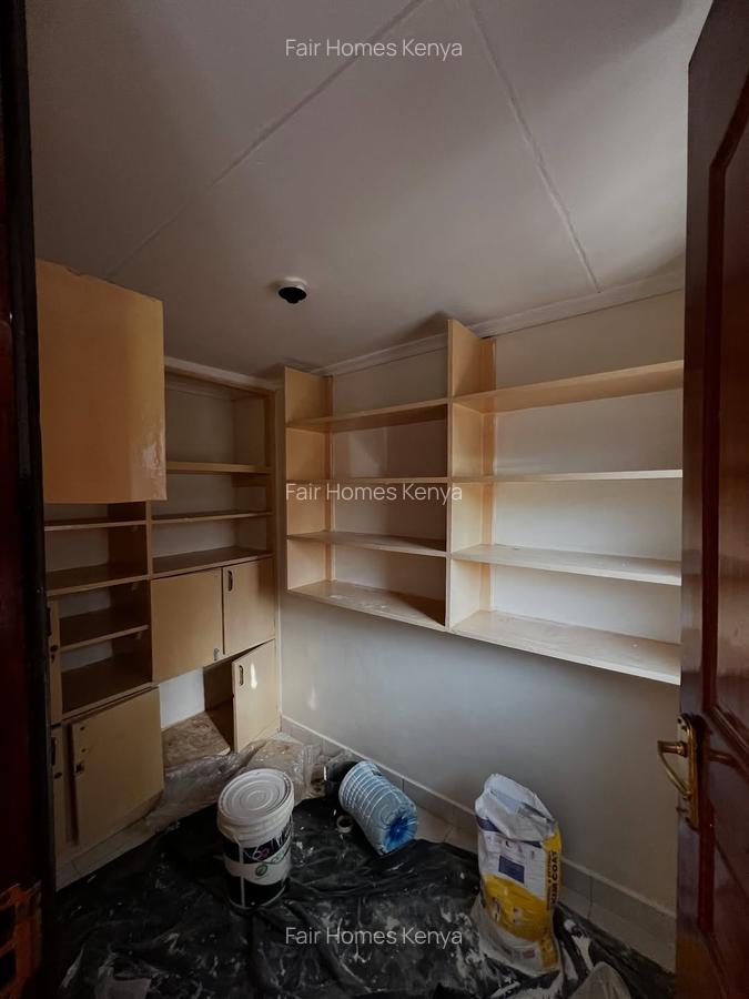 4 Bed Townhouse with En Suite at Amboseli Road - 7