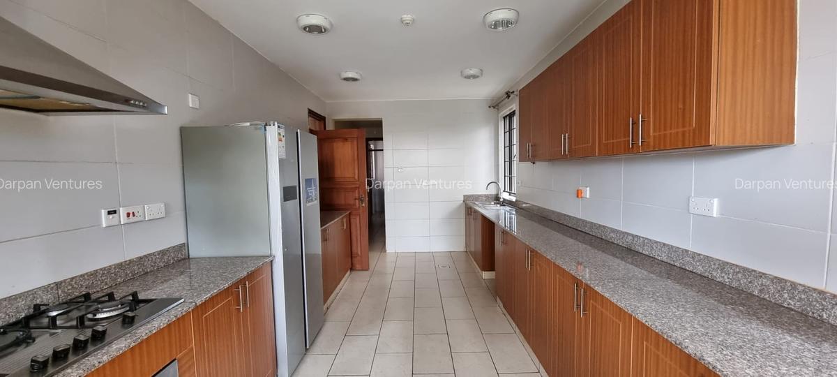 4 Bed Townhouse with En Suite in Runda - 4