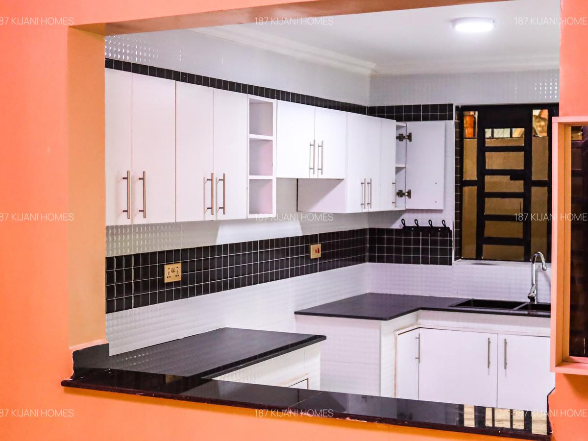 4 Bed House with En Suite at Kenyatta Road - 13