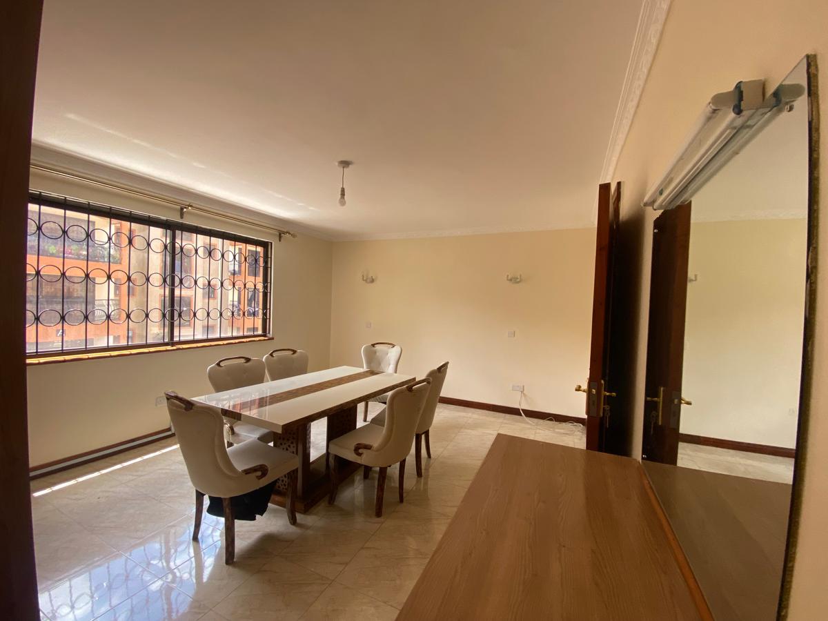 3 Bed Apartment with En Suite in Lavington - 16
