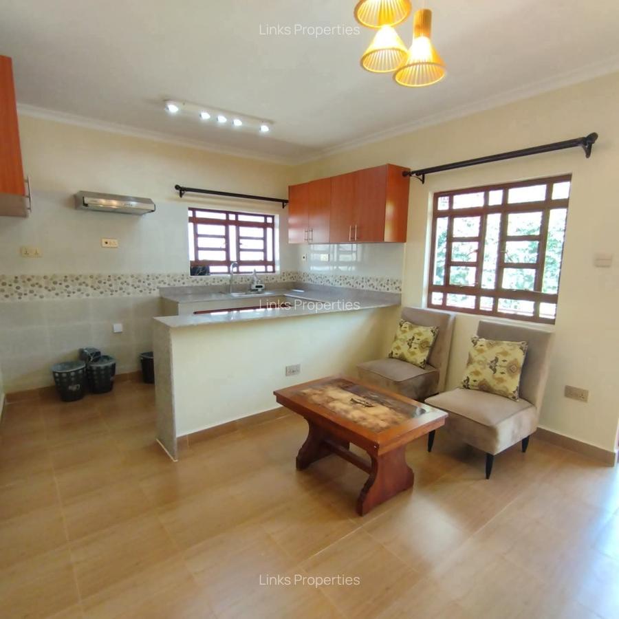2 Bed House with En Suite at Bogani Road - 4