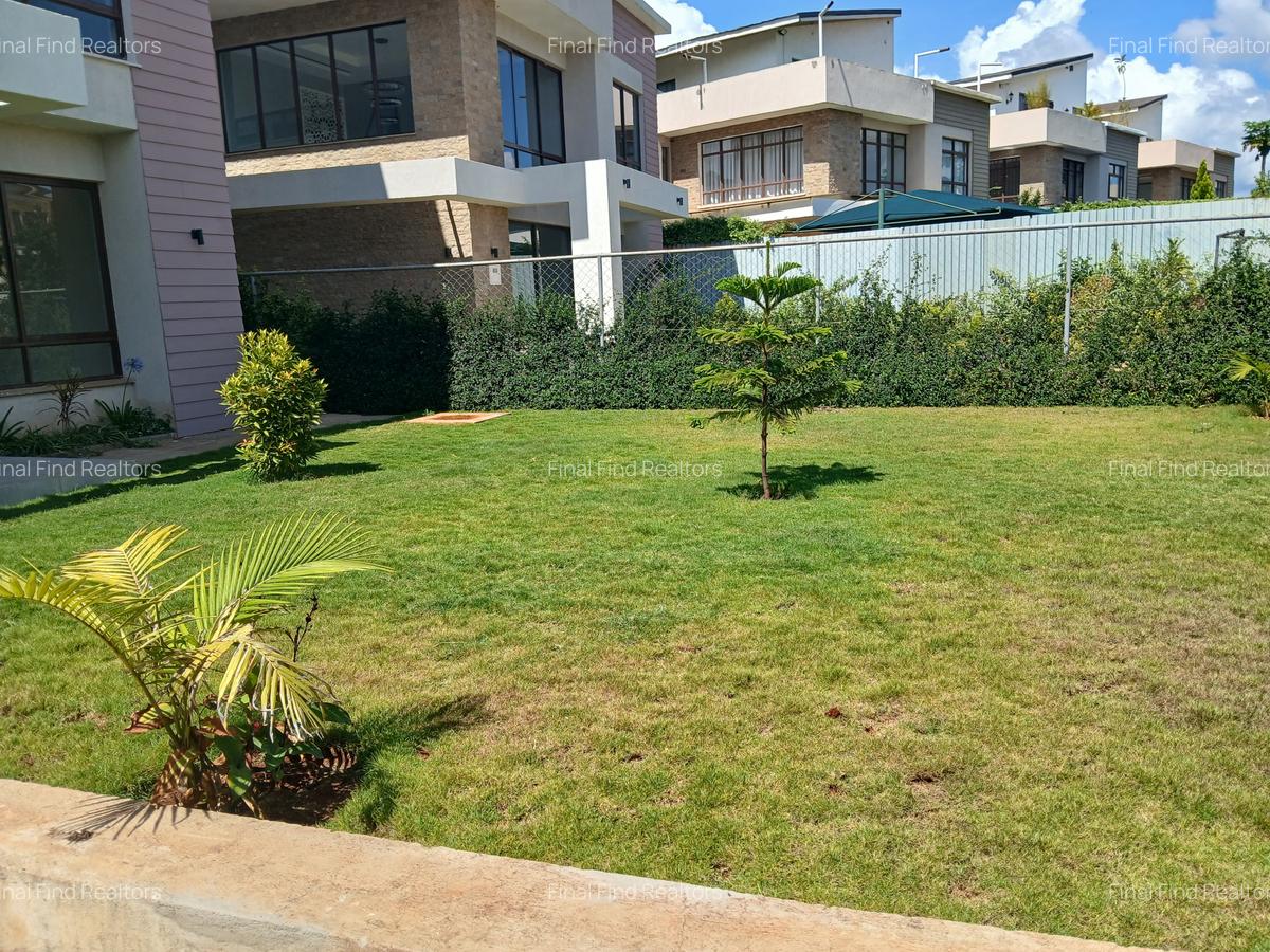 4 Bed Townhouse with Swimming Pool in Runda - 15