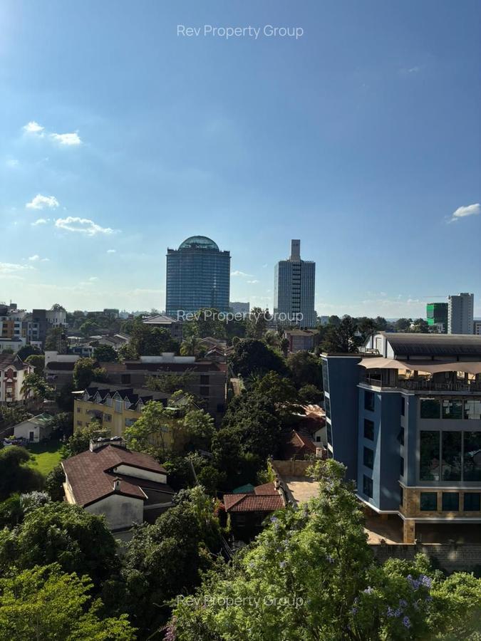 Serviced 1 Bed Apartment with En Suite in Westlands Area - 14