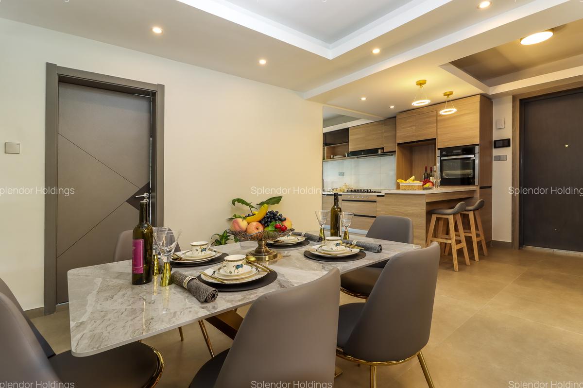 3 Bed Apartment with En Suite in Riverside - 4