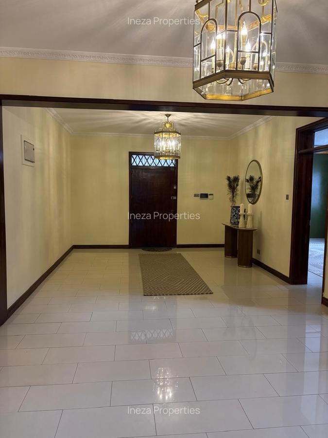 5 Bed Apartment with Garden in Nyari - 2