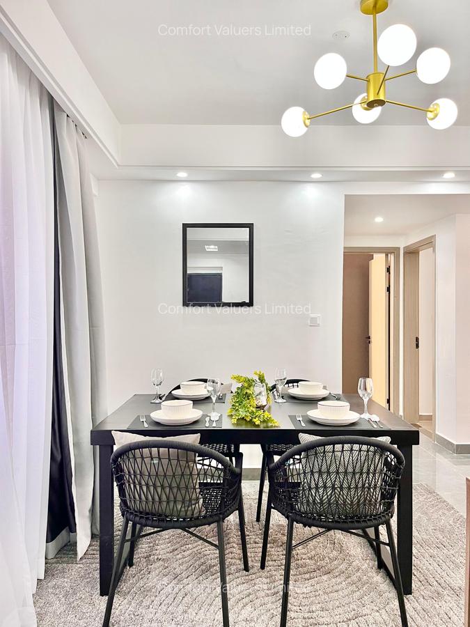 Serviced 2 Bed Apartment with En Suite at Riverside Drive - 12