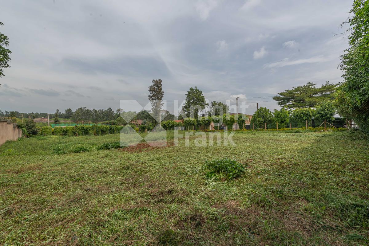 Land in Runda - 6