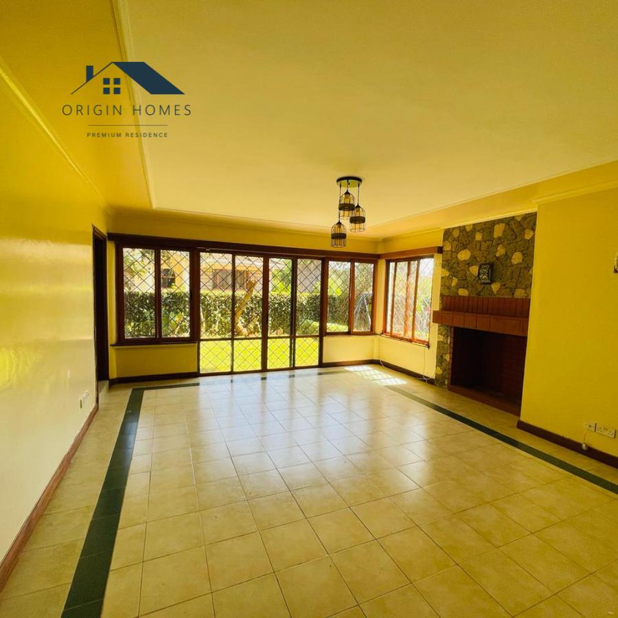 5 Bed Townhouse with En Suite at Westlands - 3