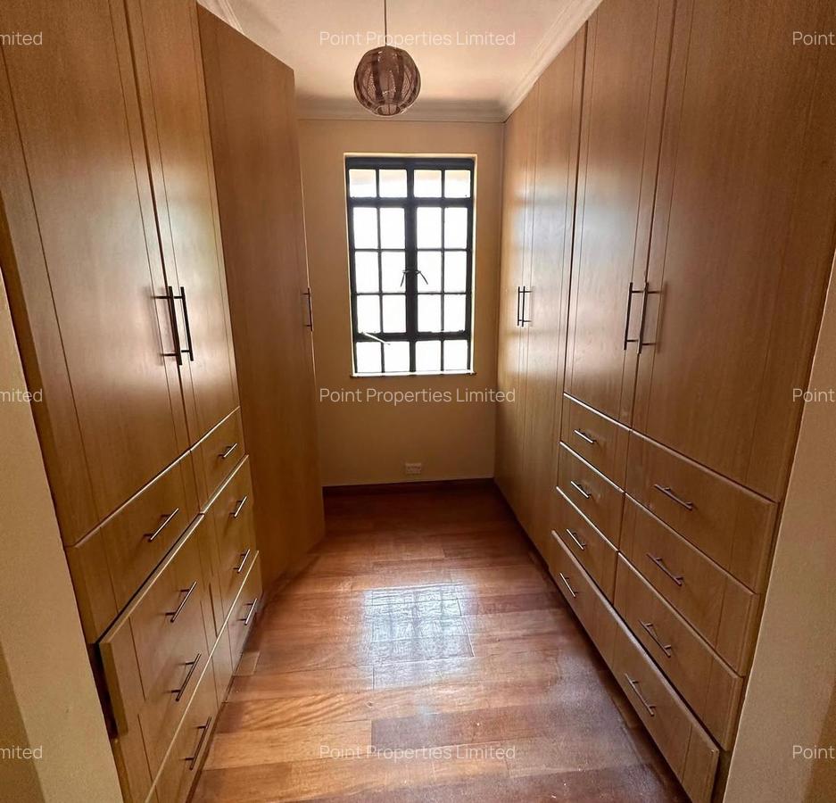 4 Bed Villa with En Suite in Karen - 9