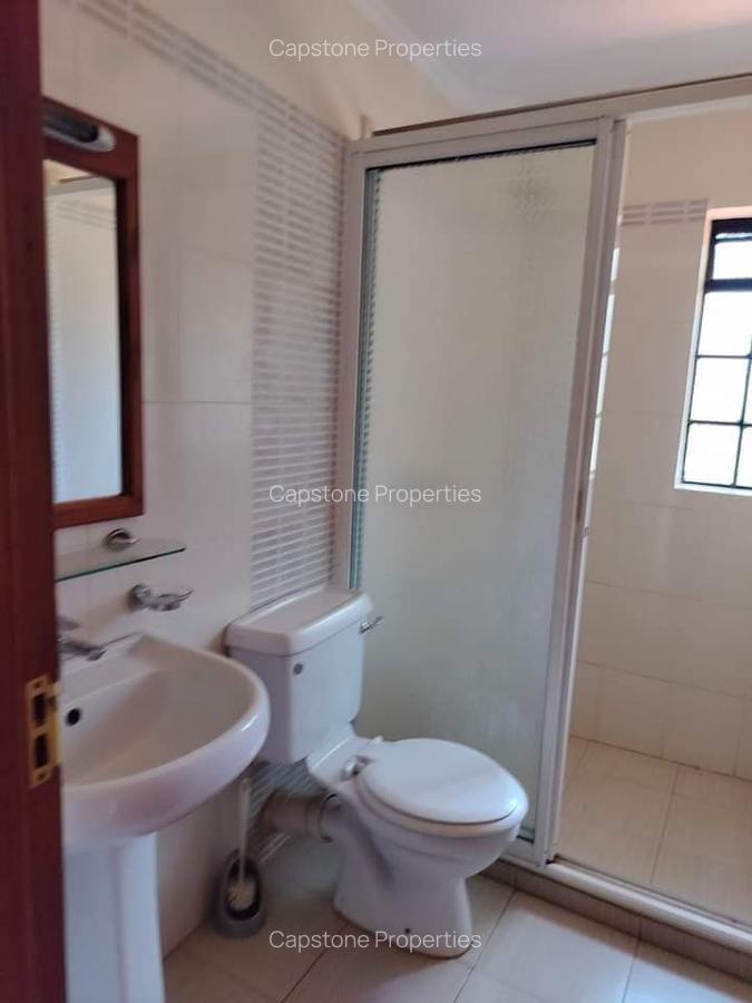 4 Bed Townhouse with En Suite in Runda - 11