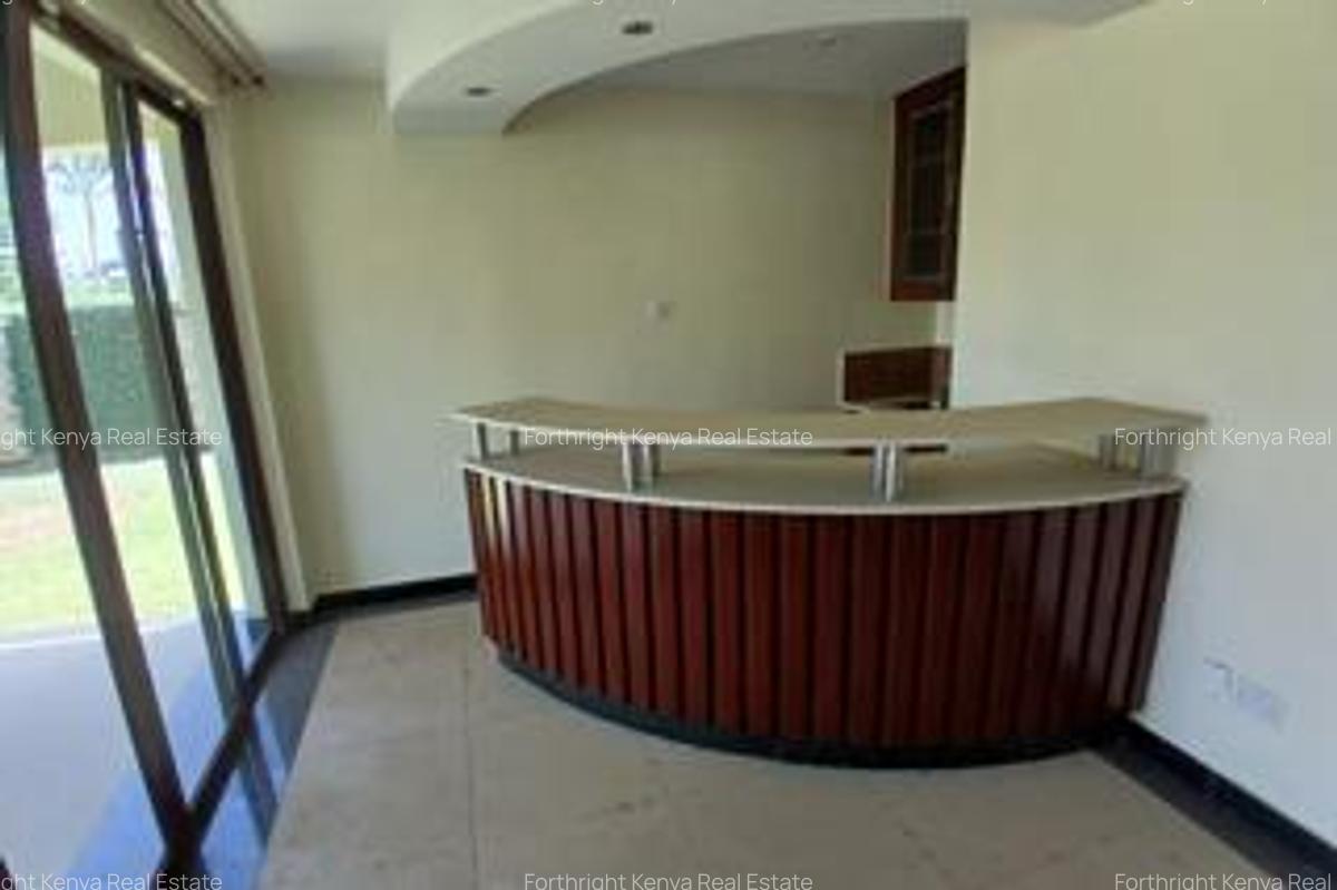 5 Bed House with En Suite at Bogani - 3