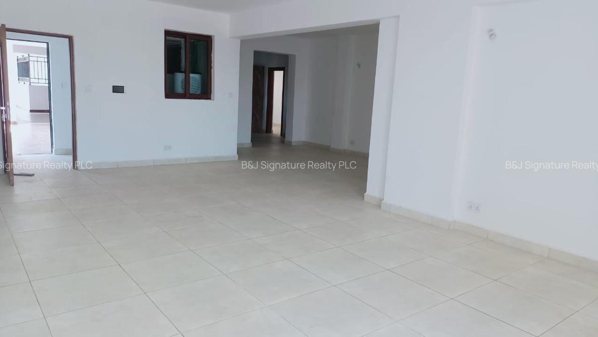 3 Bed Apartment with En Suite in General Mathenge - 2