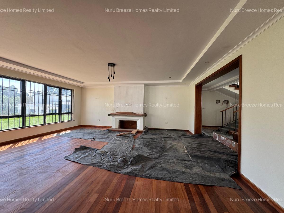 5 Bed Townhouse with En Suite in Loresho - 2