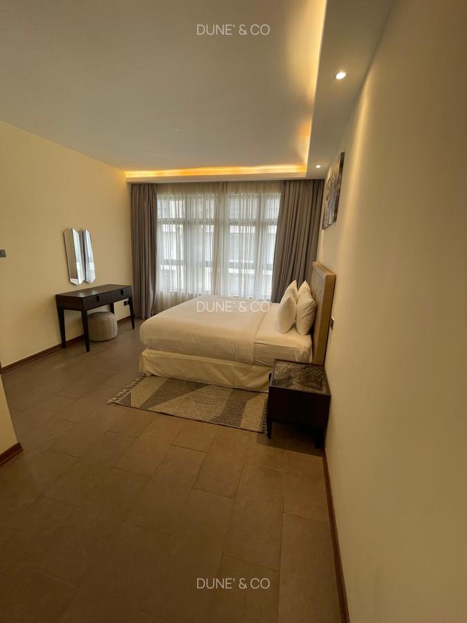 Serviced 2 Bed Apartment with En Suite in Westlands Area - 12