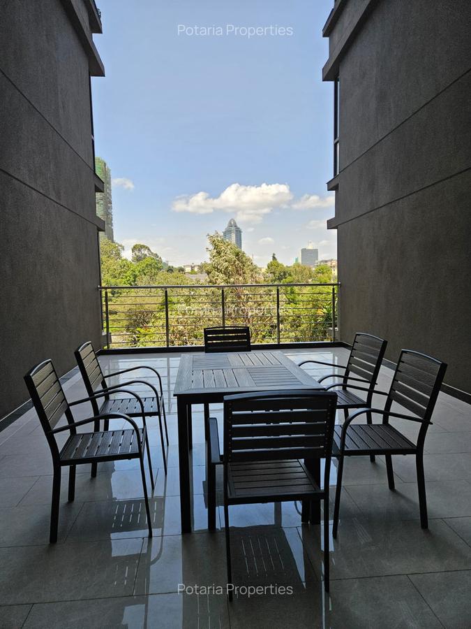 2 Bed Apartment with En Suite in Riverside - 4