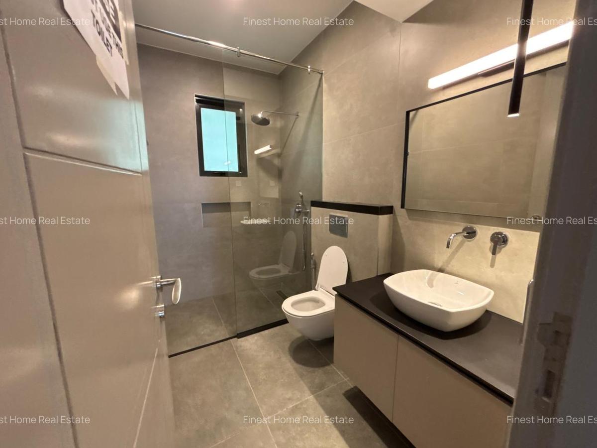 4 Bed Townhouse with En Suite at Langata Road - 2