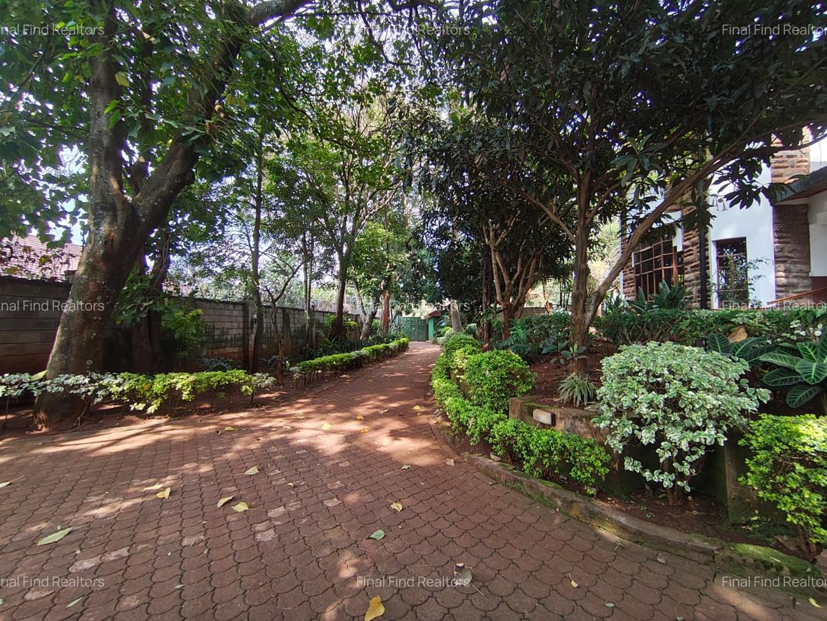 4 Bed House with Garden in Westlands Area - 14