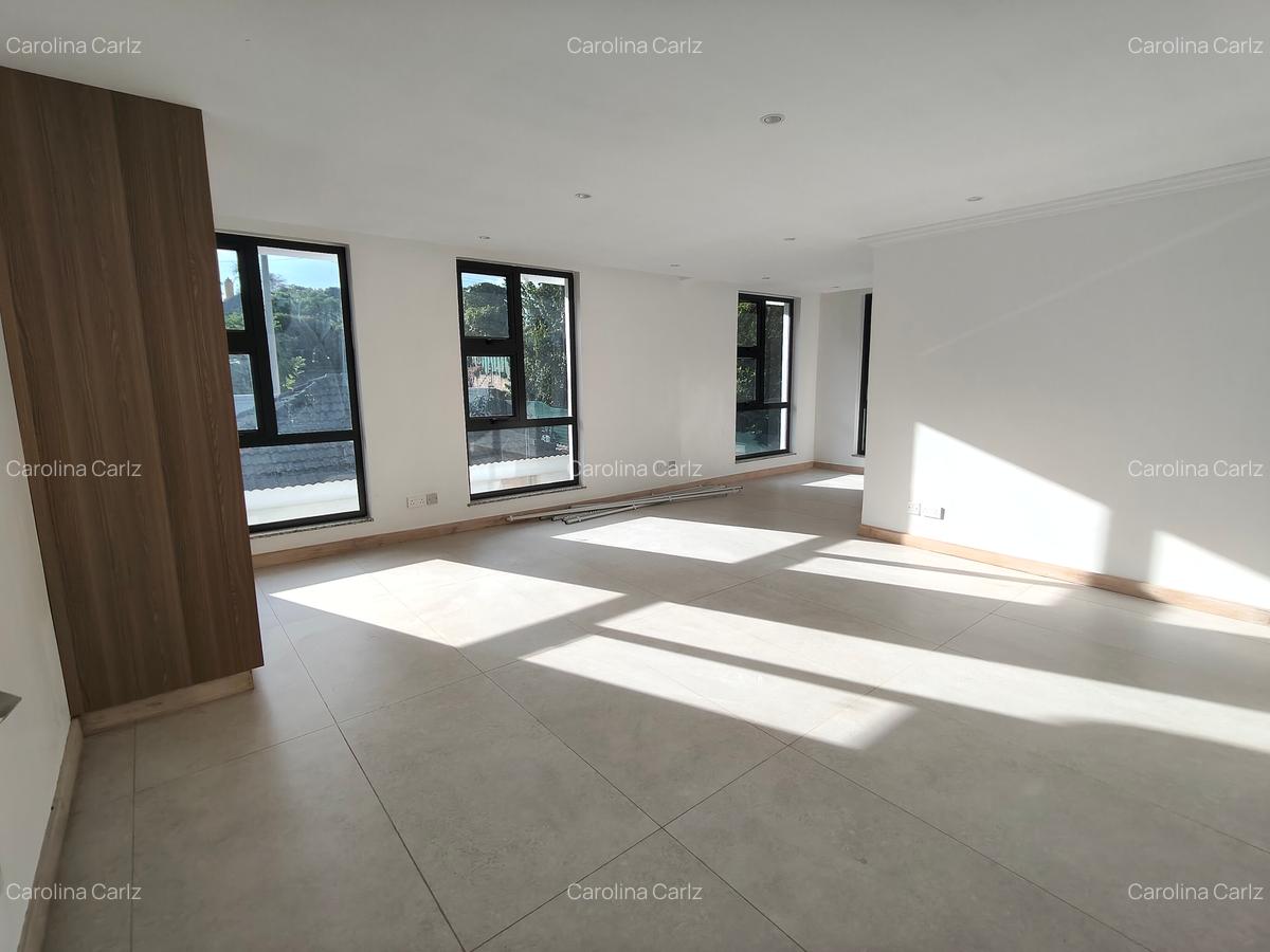 5 Bed House with En Suite at Runda - 19