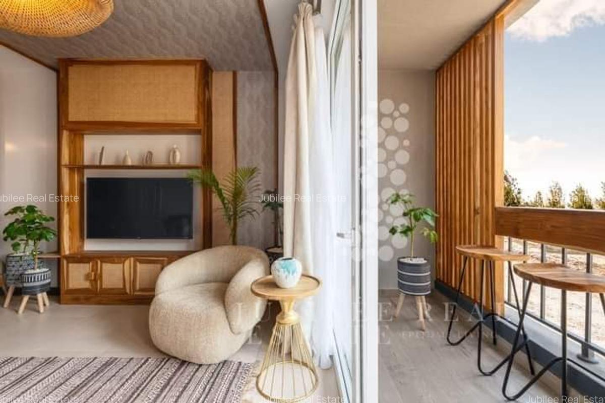 3 Bed Apartment with En Suite at Gateway Mall - 3