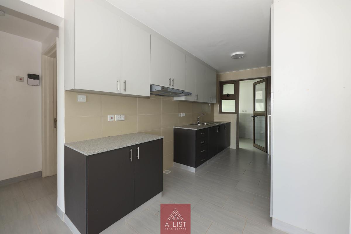 3 Bed Apartment with En Suite at Muthangari Road - 14