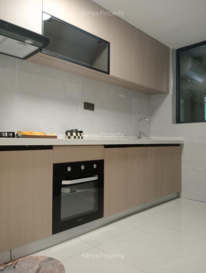 2 Bed Apartment with En Suite at Wood Avenue - 4