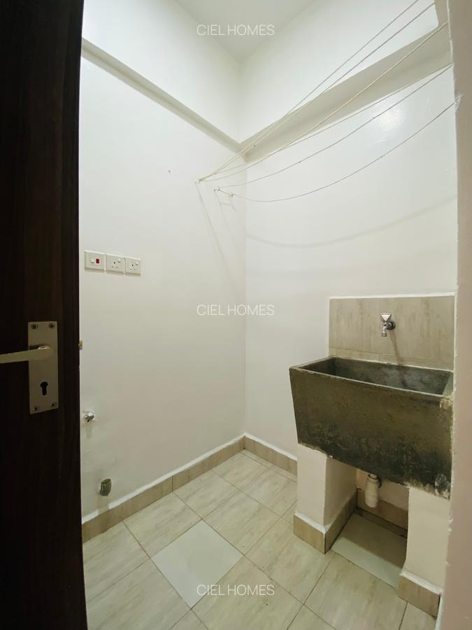 2 Bed Apartment with En Suite in Kilimani - 8