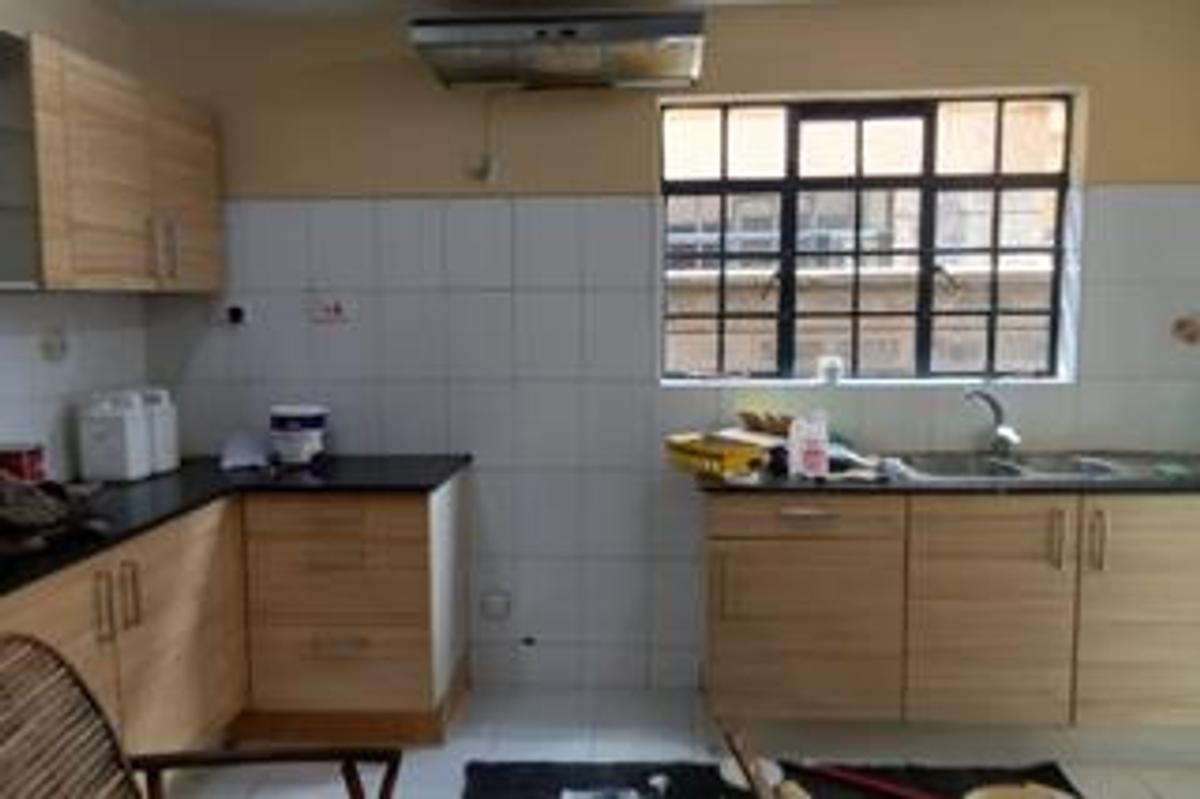 4 Bed Townhouse with En Suite at Lavington Green - 5