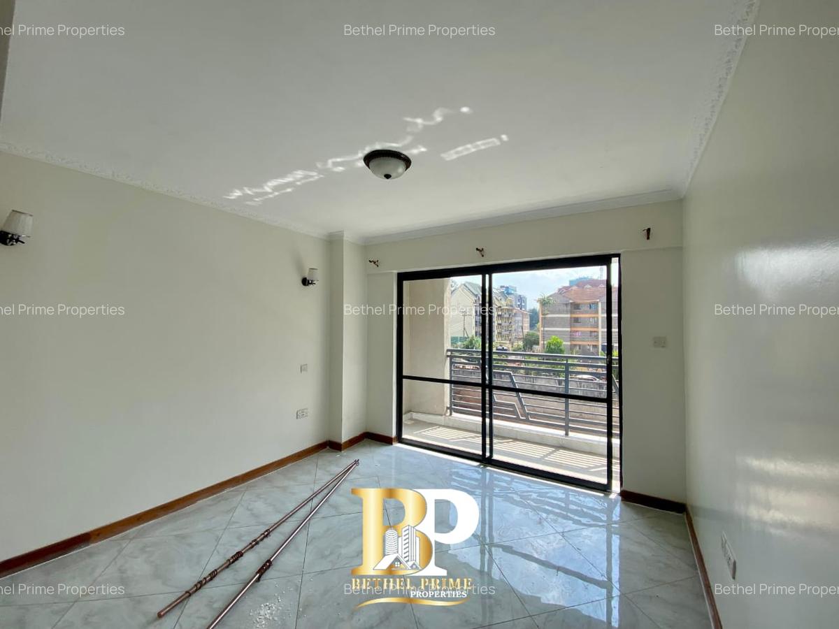 2 Bed Apartment with En Suite in Westlands Area - 10