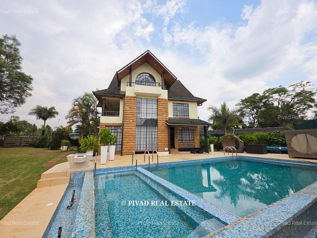4 Bed House with Swimming Pool in Garden Estate - 1
