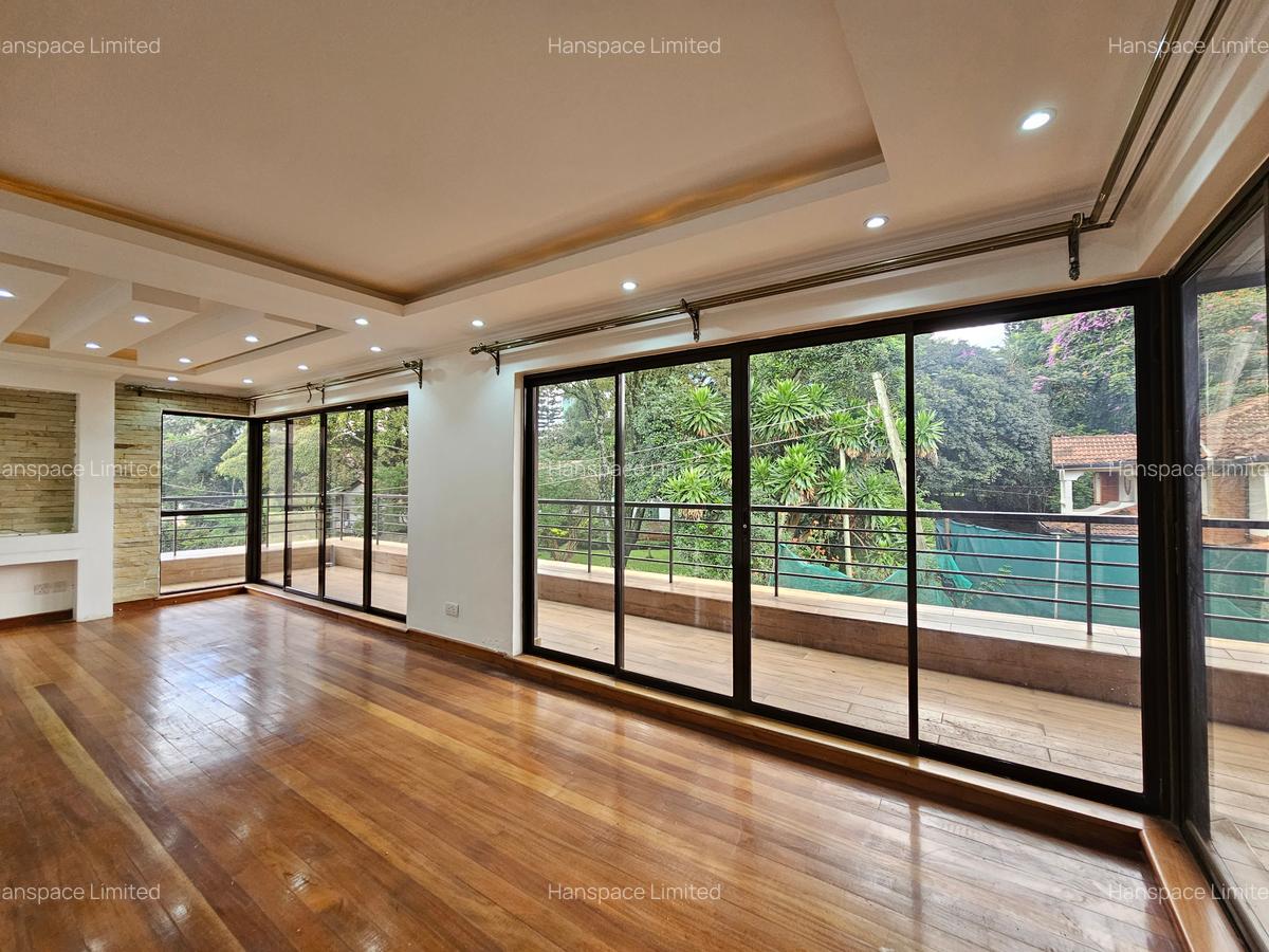 4 Bed Townhouse with En Suite at Kaputei Road - 15